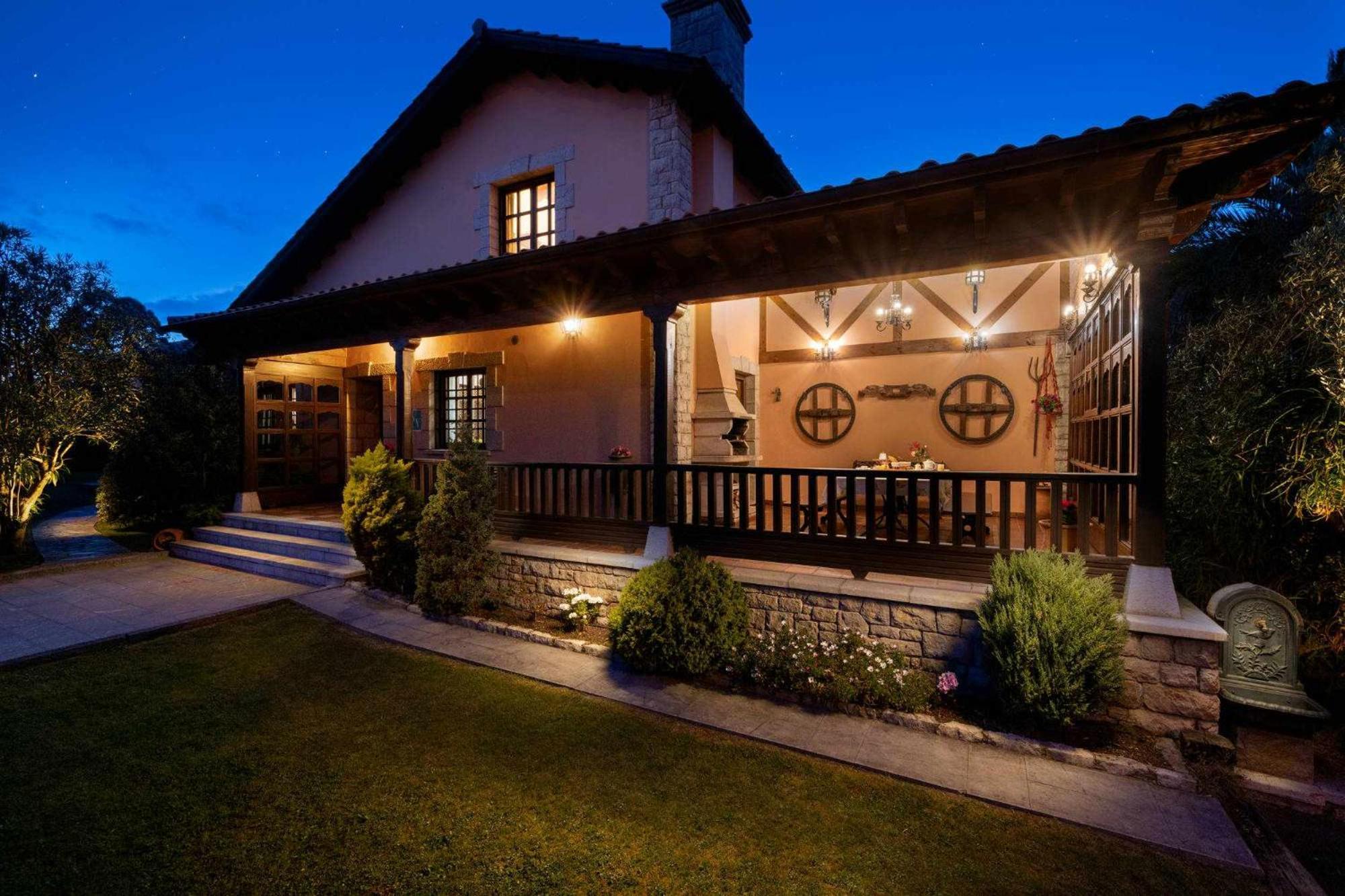 利亚内斯 Casa En La Costa Con Wifi Jardin Y Barbacoa旅馆 外观 照片