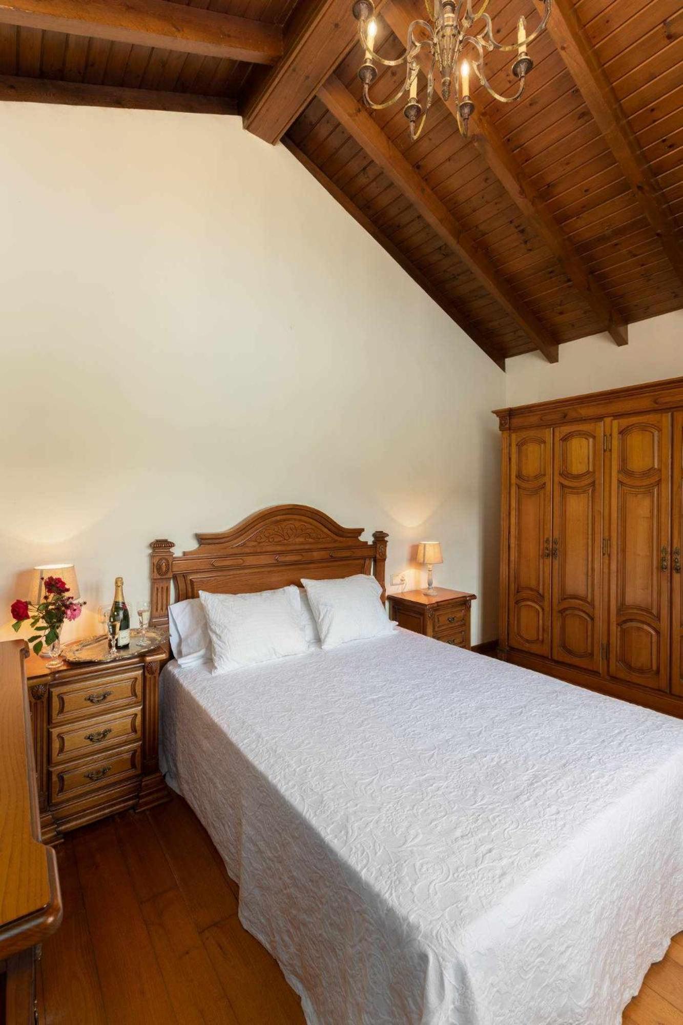 利亚内斯 Casa En La Costa Con Wifi Jardin Y Barbacoa旅馆 外观 照片